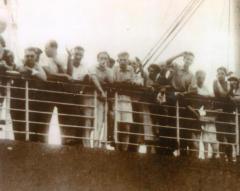 Photo People aboard the St. Louis (Blumenstein)