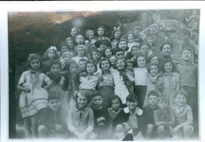 Photo Paula Goldlust and her friends