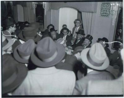 Rabbi Eliezer Silver Speaking at Unidentified Event