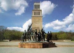 Pictures of Buchenwald Monument