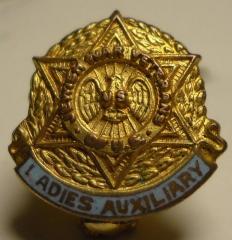 Jewish War Veterans Of The U.S. - Ladies Auxiliary Gold Pin