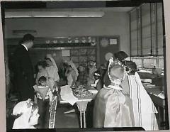 Miscellaneous Photographs of Children at Northern Hills Hebrew and Religious Schools (Cincinnati, OH) 